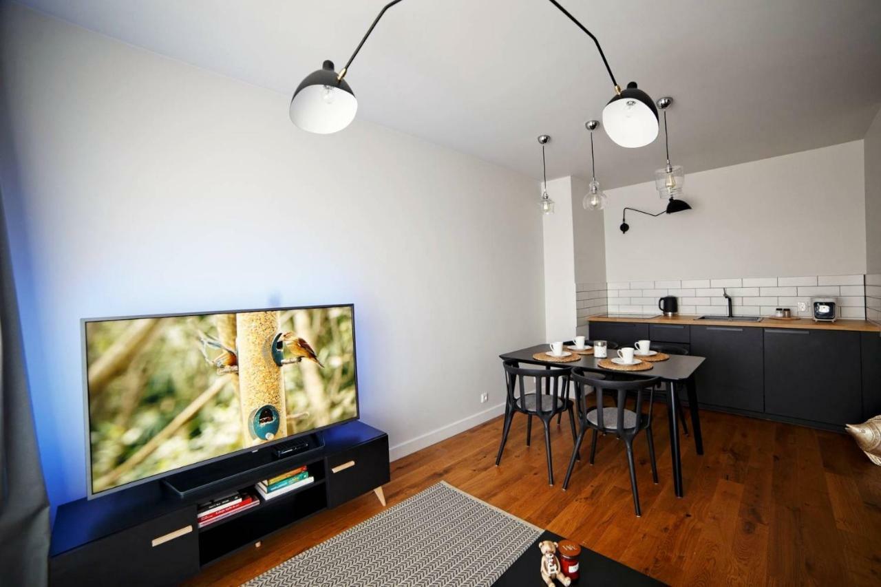 One Apartment Сьрем Экстерьер фото
