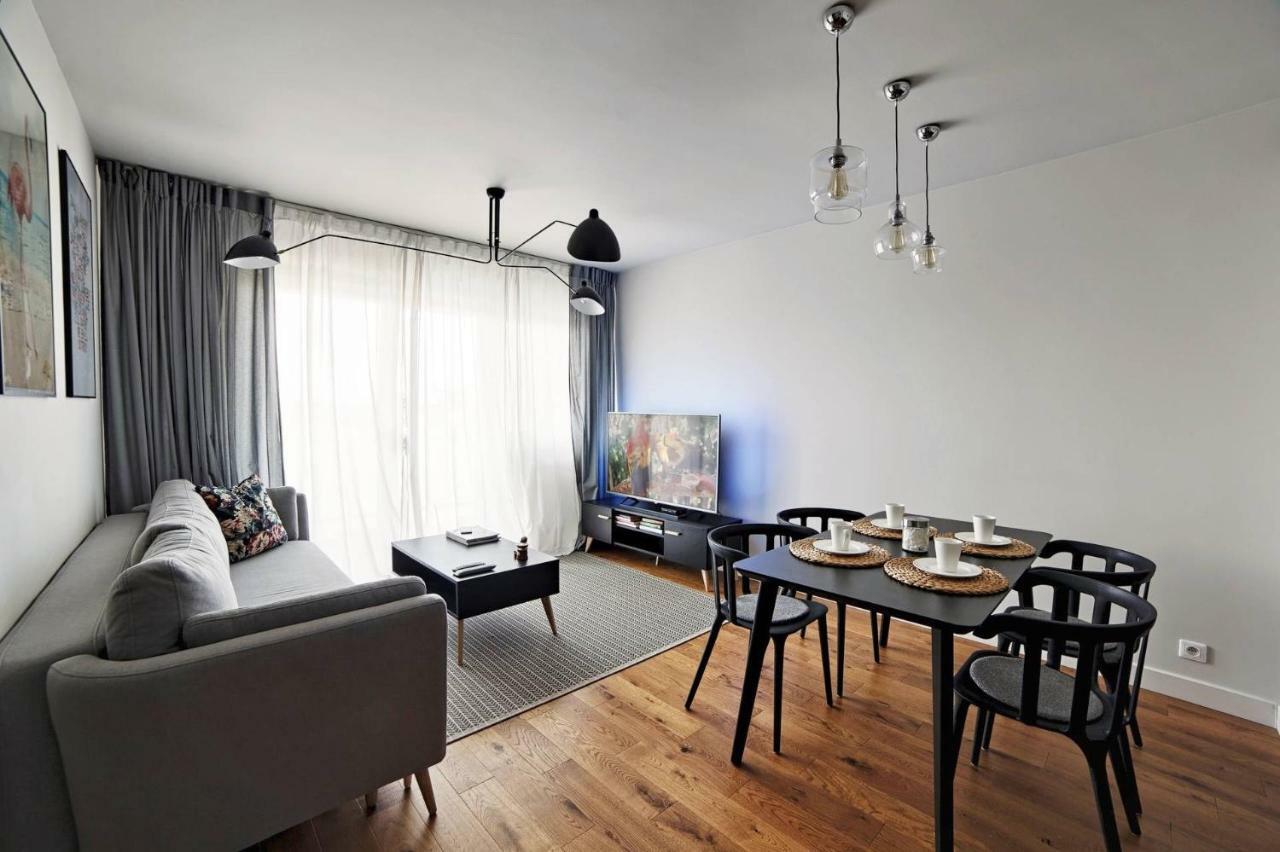 One Apartment Сьрем Экстерьер фото