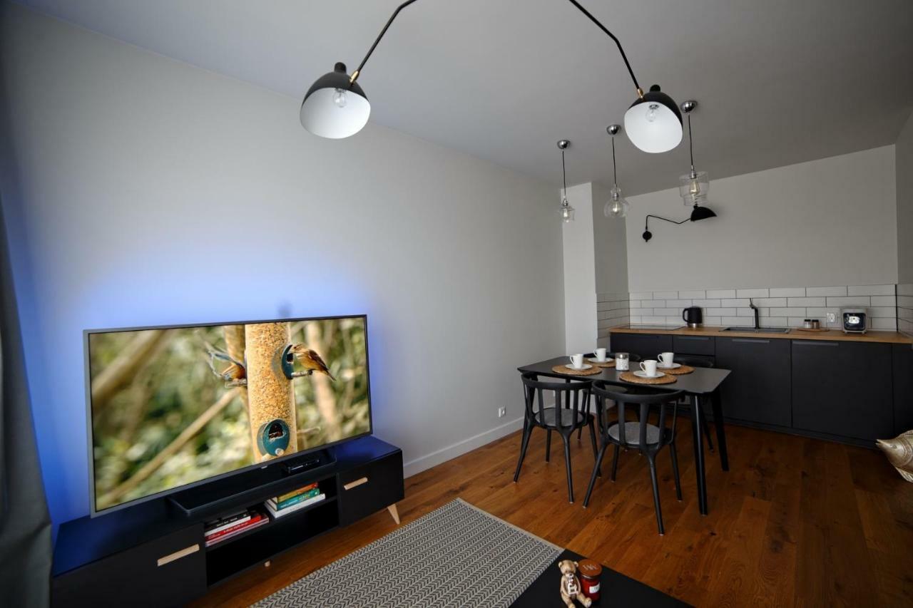 One Apartment Сьрем Экстерьер фото